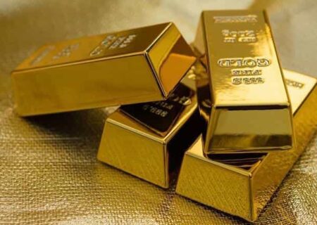 قیمت جهانی طلا به پایین‌ترین سطح هفت هفته‌ای نزدیک شد