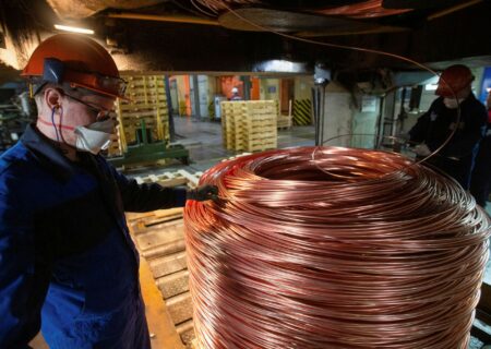 قیمت فلز سرخ در انتظار ذخیره‌سازی مس در انبارهای چین