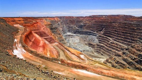 بازدید ۲۳ هزار گردشگر از معدن چغارت بافق