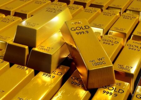 طلای جهانی موفق به شکست دلار شد