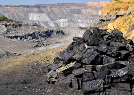 توقف ساخت نیروگاه‌های جدید مبتنی بر سوخت زغال‌سنگ در هند