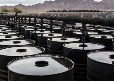 قیمت نفت به پایین‌ترین حد خود در پنج هفته‌ گذشته رسید