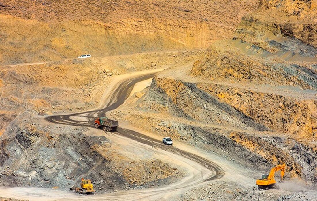 تکمیل صنایع معدنی در استان سمنان