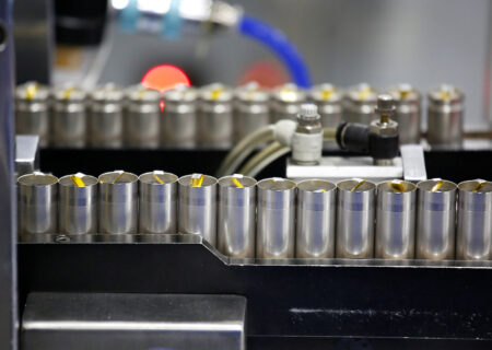 چشم‌انداز جهانی بازار مواد اولیه مورد استفاده در تولید باتری‌ها