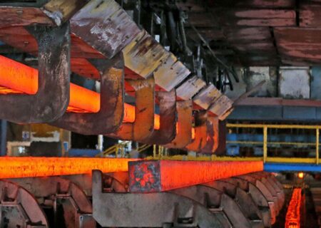 صادرات فولاد ایران ۱۳ درصد کاهش یافت