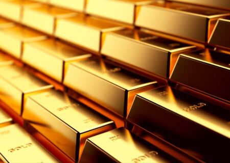 تردید قیمت طلای جهانی برای صعود