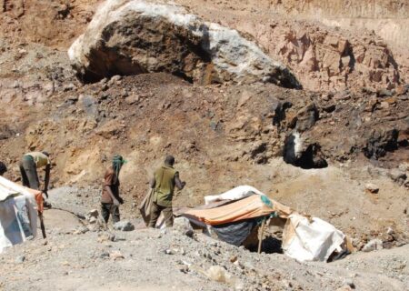 نقض حقوق بشر با معدن‌کاری در جمهوری دموکراتیک کنگو