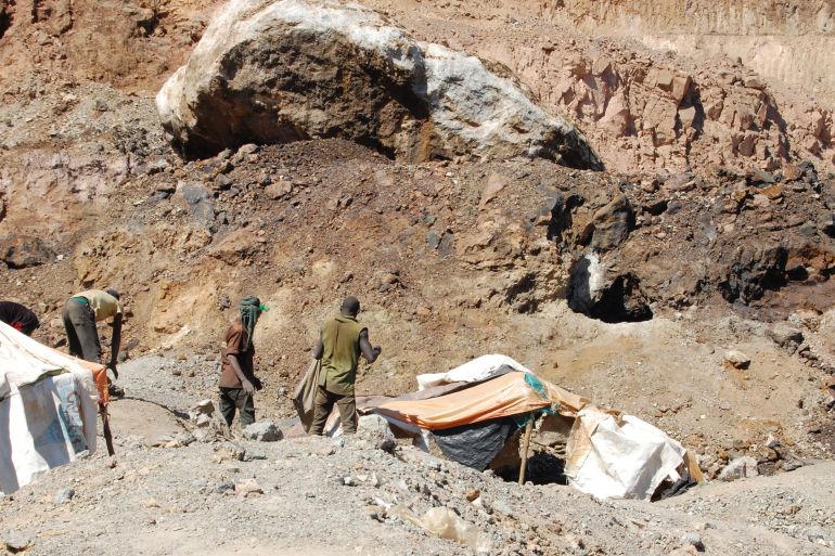 نقض حقوق بشر با معدن‌کاری در جمهوری دموکراتیک کنگو