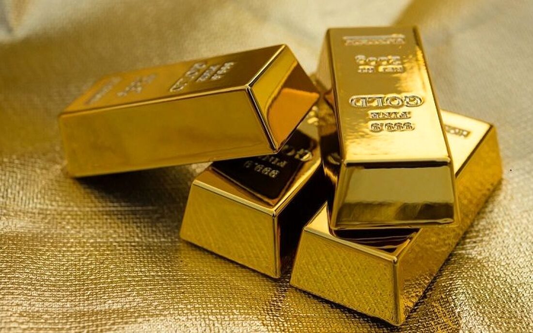 قیمت طلای جهانی در اوج باقی ماند