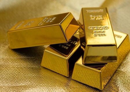 قیمت طلای جهانی در اوج باقی ماند