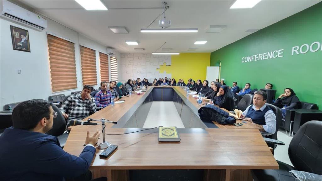 اولین جلسه کارگاه کارآفرینی و کسب‌و‌کار در شهرستان بافق برگزار شد