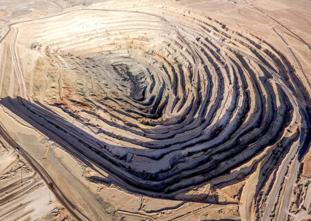 ثبت رکورد استخراج از معادن سنگ‌آهن سنگان