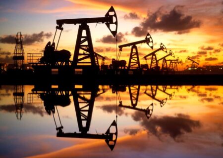 قیمت جهانی نفت خیال صعود ندارد